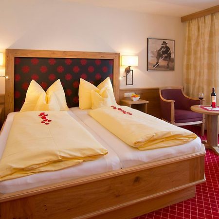Hotel Garni Bavaria Елльмау Екстер'єр фото